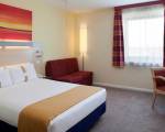 Immagine #1 delle camere di Holiday Inn Express London Newbury Park
